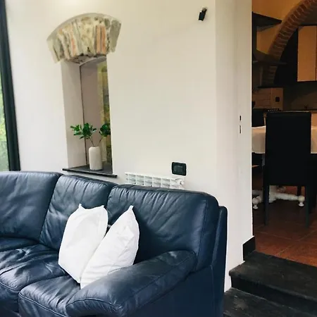 La Casa Di Giulia With Air Conditioning, Wifi And Private Parking * Рапалло