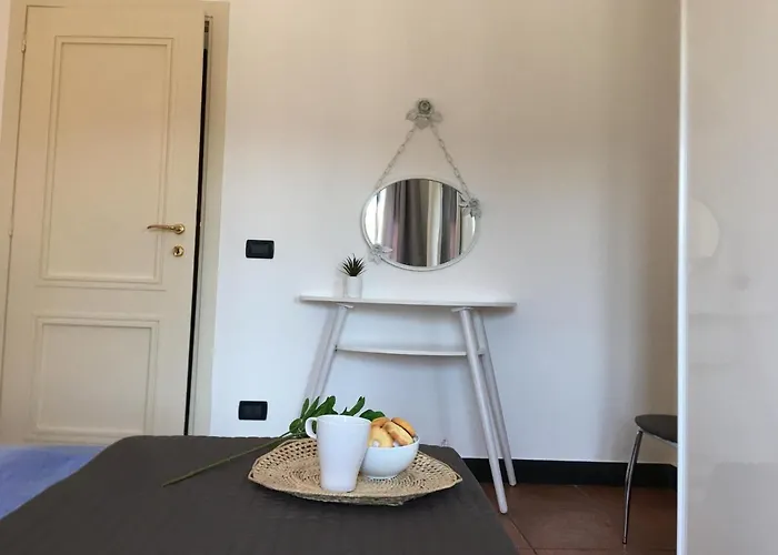 La Casa Di Giulia With Air Conditioning, Wifi&private Parking